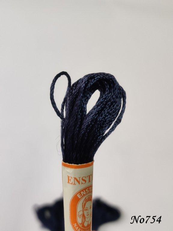 754 (DMC823) (1) (Medium)